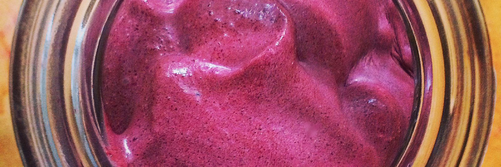Blackberry carob smoothie
